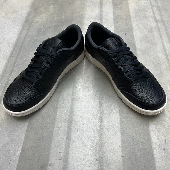 Nike Air Jordan 1 Retro Low Men's Swooshless Black 848775 005 - New - Picture 5 of 7